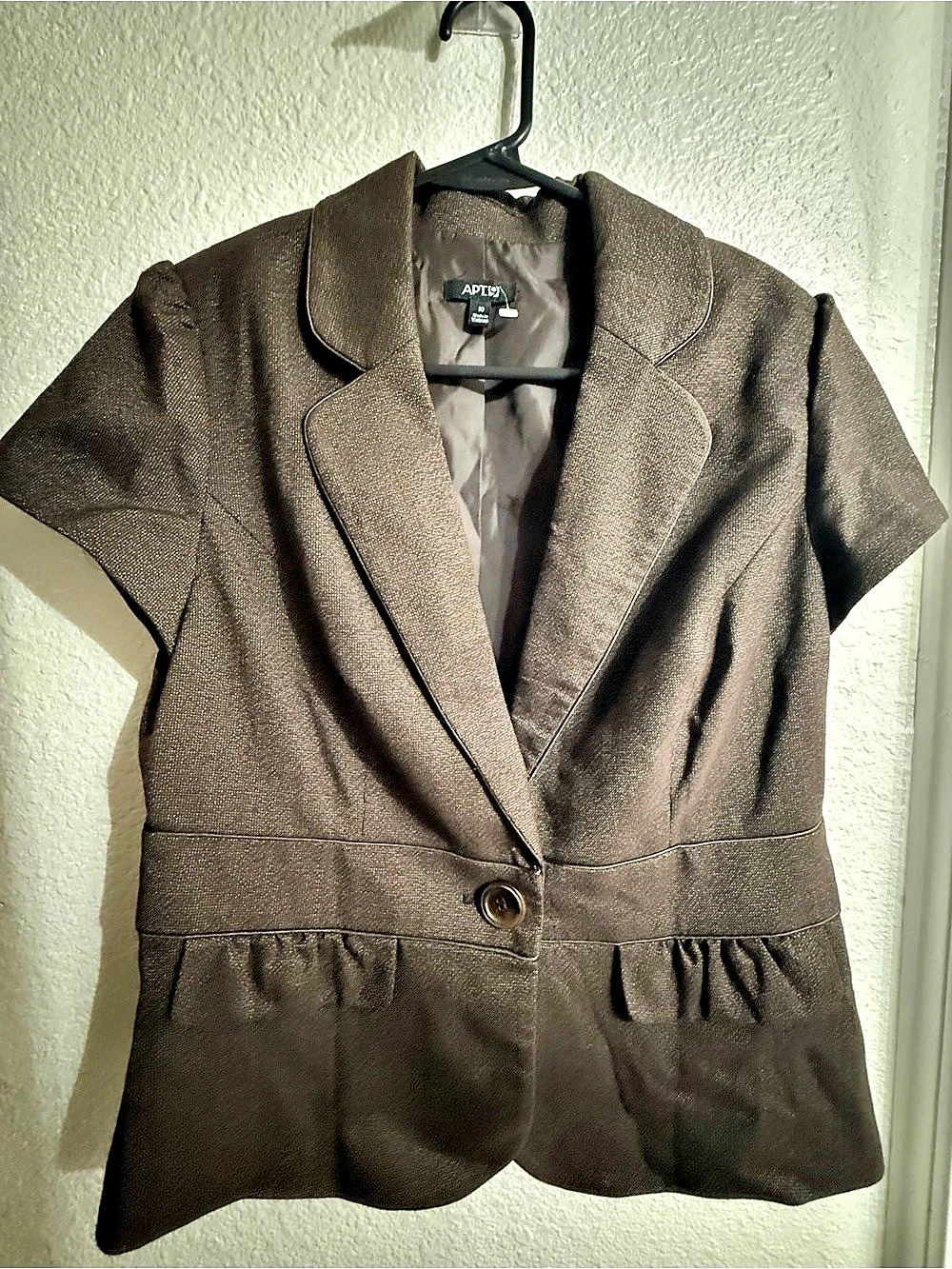 APTO Tailored Button Front Vest in Brown Size 10 Like New
